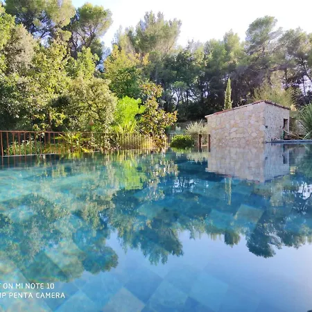 L'Autre Perle, Balneo En Supplement, Le Clos Des Perles Tourtour Exterior photo