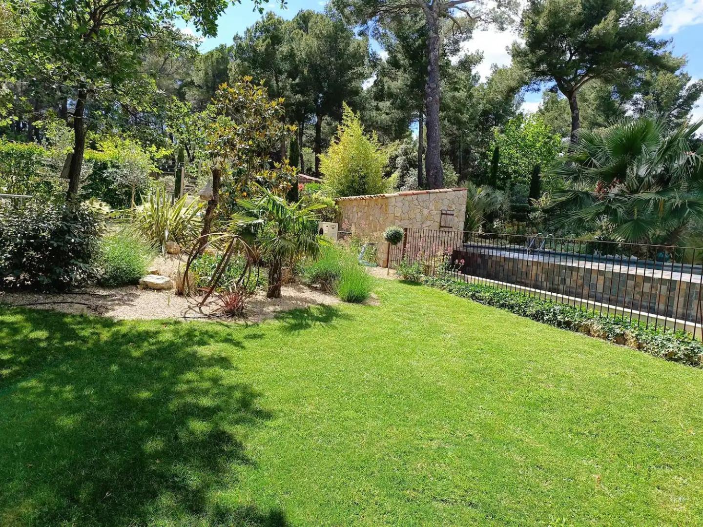 L'autre Perle, Balneo En Supplement, Le Clos Des Perles Apartment *
